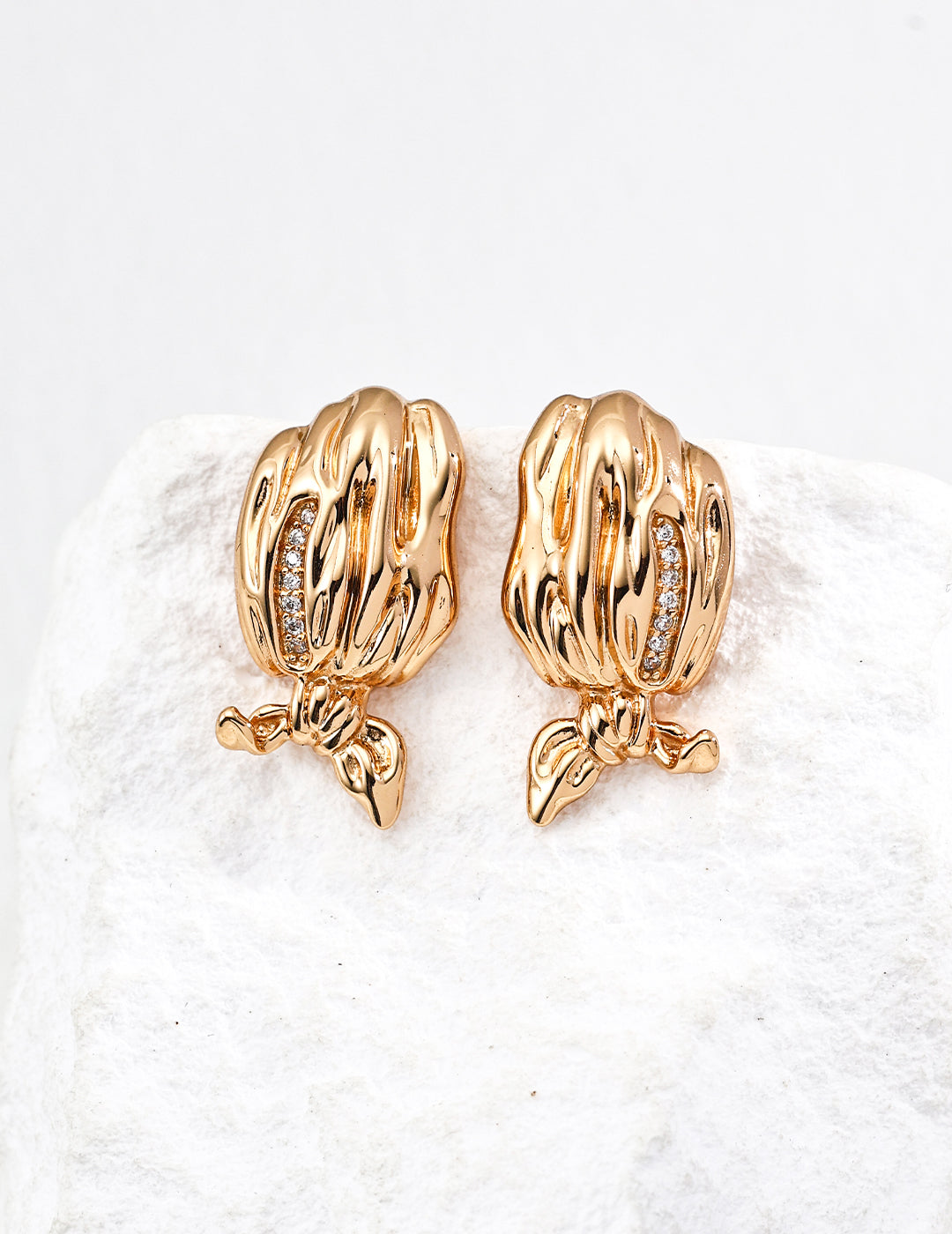Lumière Voile Earrings