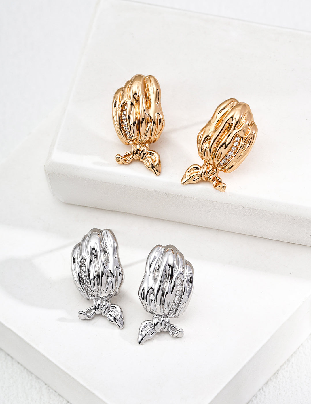 Lumière Voile Earrings