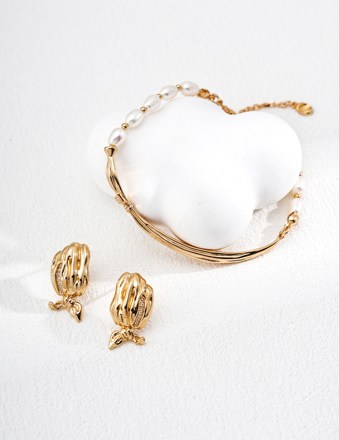 Lumière Voile Earrings